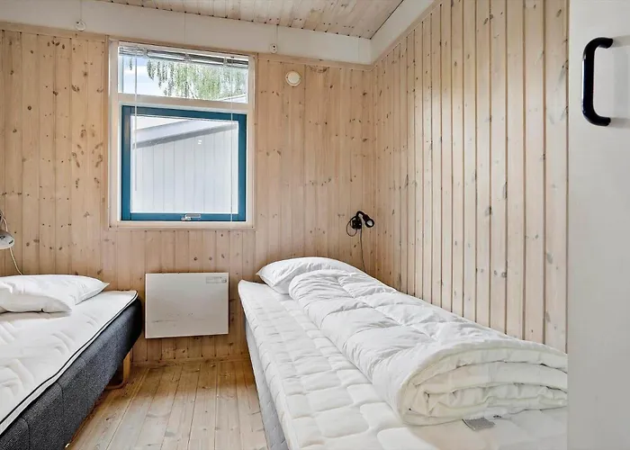 30351-odder-lyngmarksvej-5-a Holiday home *